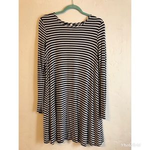 t-shirt dress